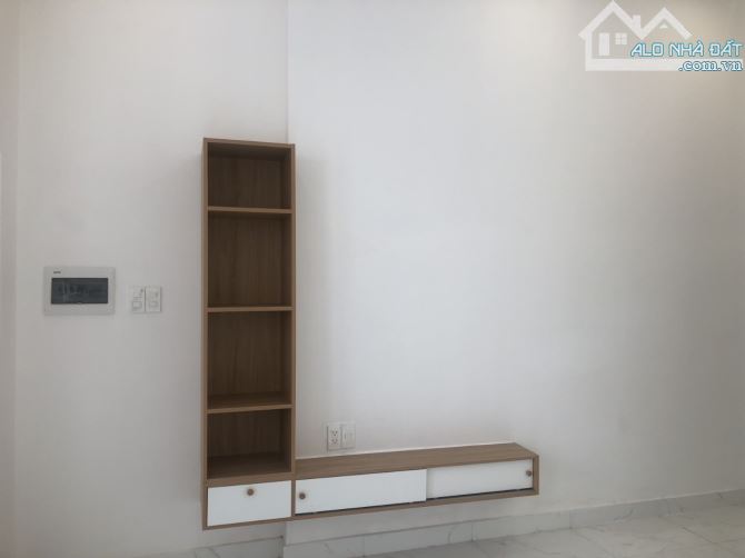 Nhà C4 Mới 70m2 Hiệp Bình Phước Ngay Van Phuc City 3.95 Tỷ