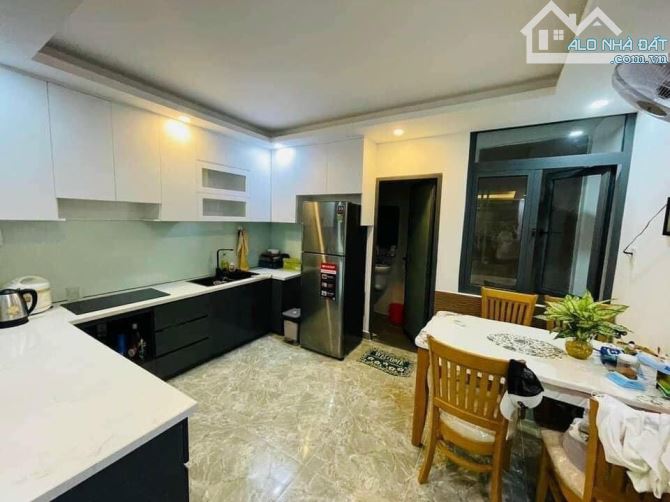 Cần Bán Nhà 1 Trệt 3 Lầu Hẻm Oto Lê Hồng Phong 51.2M2 (4.3x12) - Giá: 6.6Tỷ - 1