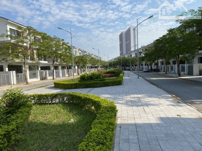 Cho thuê biệt thự  kđt Dương Nội - Hà Đông nguyên bản chủ đầu tư giá 15tr - 1
