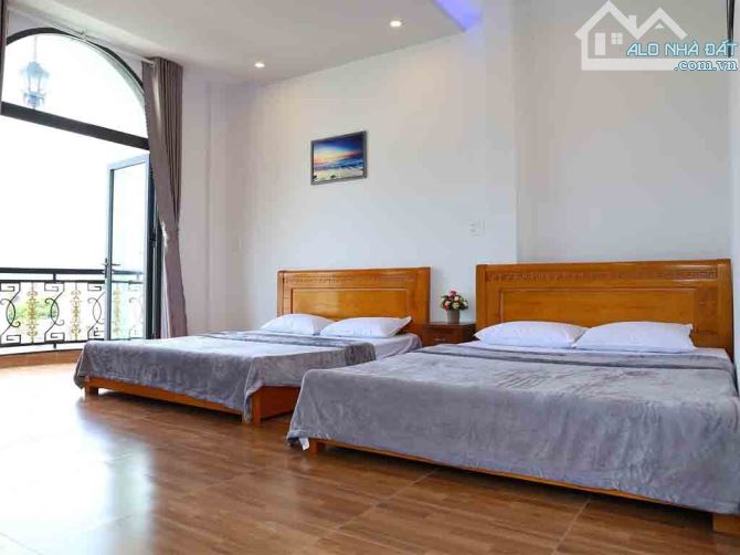 🏡 BÁN HOMESTAY 4 TẦNG SIÊU HOT – PHƯỜNG TRẦN HƯNG ĐẠO – 2 PHÚT RA BIỂN 🌊 - 4