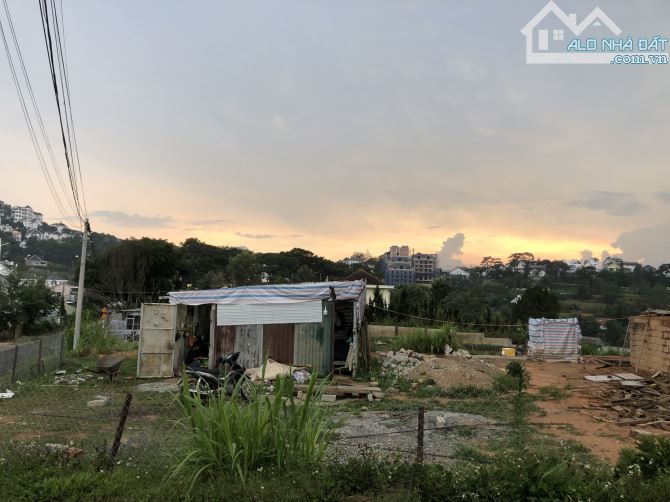 ĐẤT 2 MẶT TIỀN ĐƯỜNG NAM HỒ 319M2 NGANG 22M NỞ HẬU CÁCH ĐƯỜNG HÙNG VƯƠNG 500M GIÁ 15.5 TỶ - 1