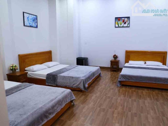 🏡 BÁN HOMESTAY 4 TẦNG SIÊU HOT – PHƯỜNG TRẦN HƯNG ĐẠO – 2 PHÚT RA BIỂN 🌊 - 5