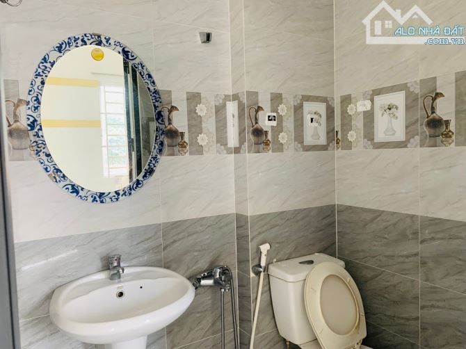 Nhà gần công an TP.Biên Hoà xây 3 tấm 182m2 sàn giá 4,2 tỷ sổ riêng hoàn công xe hơi - 5