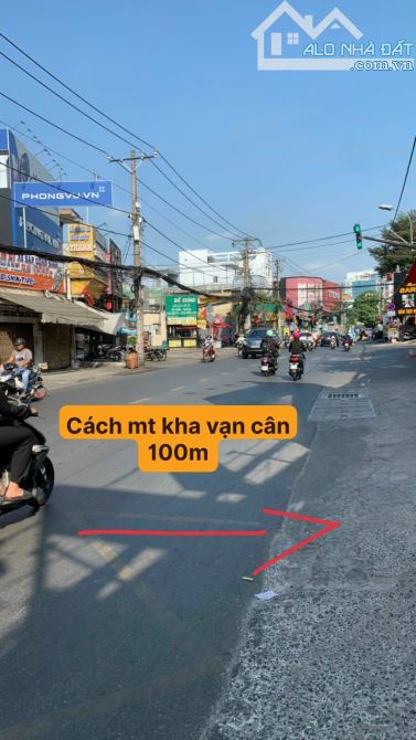 6.5 TỶ/CĂN - BÁN 2 CĂN NHÀ CẤP 4 (8.2x23m)MT đường 6m oto ra vào ,p.linh chiểu ,tp.thủ đức