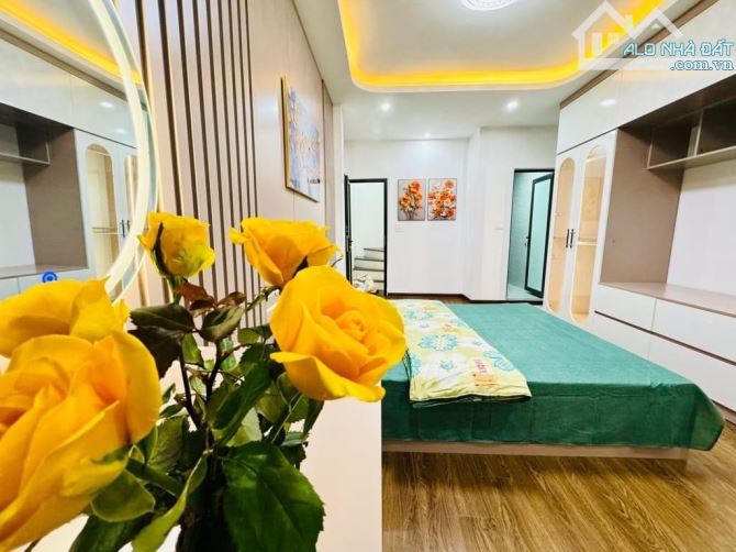 BÁN NHÀ PHÚ ĐÔ 5TẦNG-50M2-KINH DOANH-GARA-THANG MÁY-NGÕ THÔNG-TRƯỚC CỬA Ô TÔ TẢI QUAY ĐẦU - 2