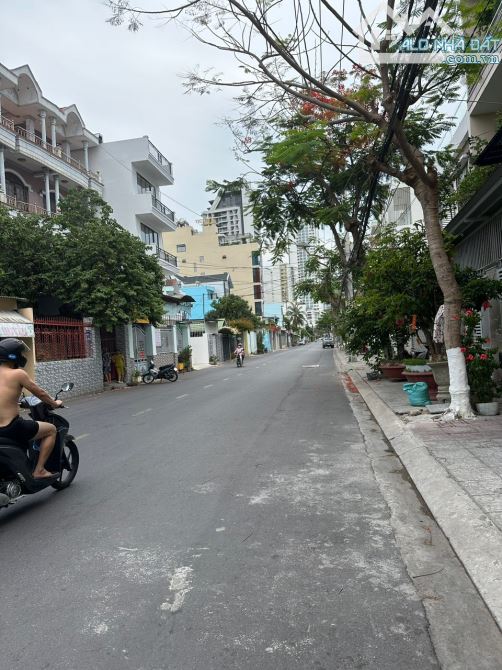 NHÀ Mặt tiền đường DƯƠNG HIẾN QUYỀN, gần biển Nha Trang - 87,8m2, Giá chỉ 80 triệu/m2 - 4