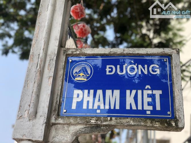 bán lô kề góc mt đường 15m Phạm Kiệt gần Hồ Xuân Hương ngang 6m - 4