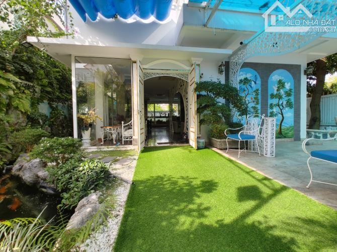 Cho thuê biệt thự An Viên Nha Trang, 3 tầng 5 ngủ, có Bể Bơi riêng, đầy đủ nội thất, 40tr - 5