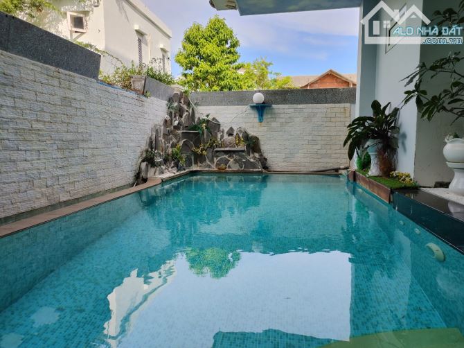 Cho thuê biệt thự An Viên Nha Trang, 3 tầng 5 ngủ, có Bể Bơi riêng, đầy đủ nội thất, 40tr - 6