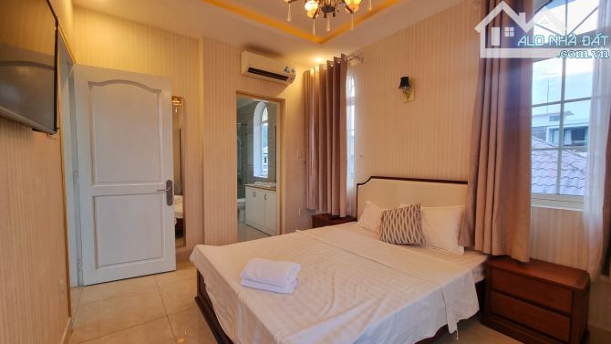 Cho thuê biệt thự An Viên Nha Trang, 3 tầng 5 ngủ, có Bể Bơi riêng, đầy đủ nội thất, 40tr - 9