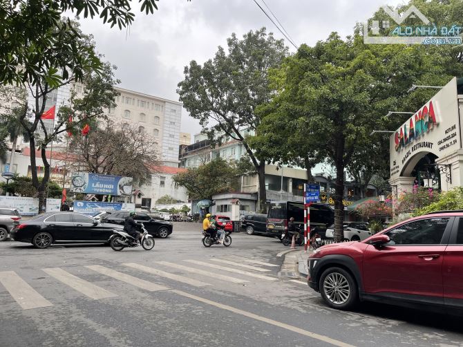 Bán biệt thự siêu ĐẲNG CẤP quận Hoàn Kiếm, mặt phố Nguyễn Gia Thiều - phường Trần Hưng Đạo