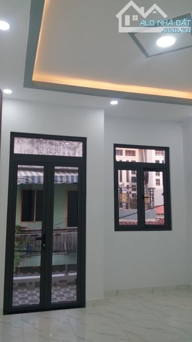 Bán nhà Bình Tân,  đường Lê Văn Quới, 50m2, 2 lầu, hẻm xe tải, nhà đẹp chưa tới 5 tỷ , - 1