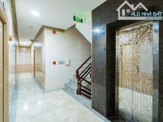 Bán khách sạn MT ngay Phan Văn Trị Gò Vấp - 8.6x20m - Hầm 6 tầng - HĐT 300tr - giá 37 tỷ. - 2