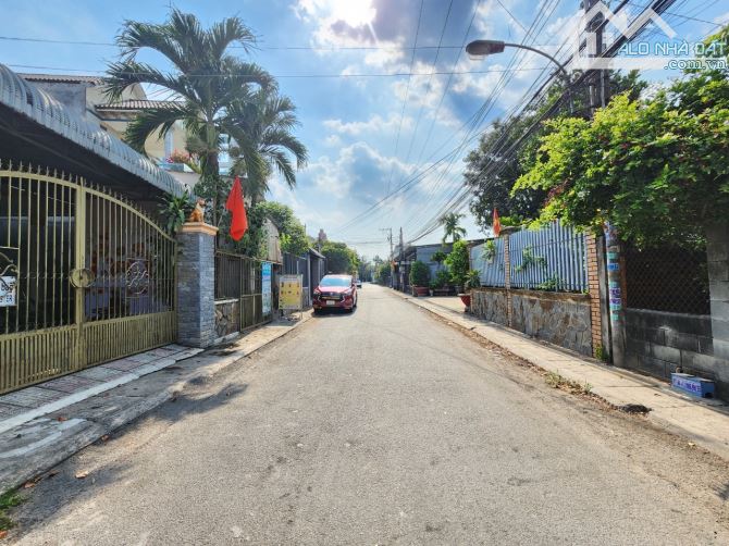 Bán đất 8x27 250m2 8TY TL MT đường Đào Duy Từ P.Đông Hòa Tp Dĩ An - 3
