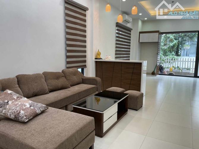Bán nhà MP Ao Sen, 56m2, 7 tầng, mt 4.4m.  20 tỷ - 3