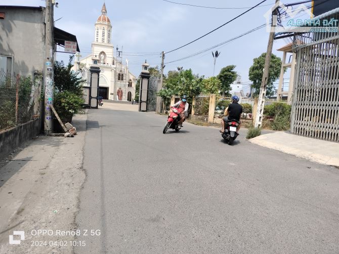 BÁN NHÀ CẤP 4 KHU PHƯỚC THUẬN GẦN NHÀ THỜ, CÁCH LÊ DUẨN 100M, TIỆN KINH DOANH BUÔN BÁN - 3