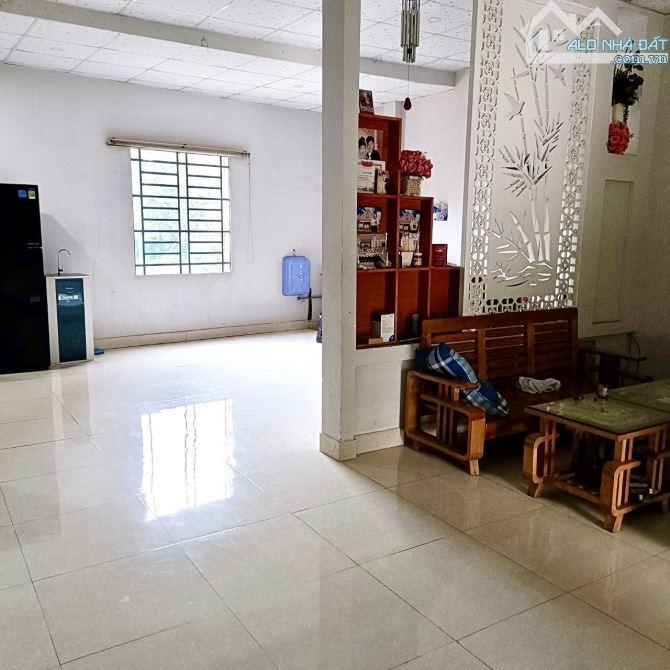 NHÀ CẤP 4 TRẢNG DÀI 284M2 HAI MẶT TIỀN ĐƯỜNG CHỈ 4.2 TỶ TL - 3