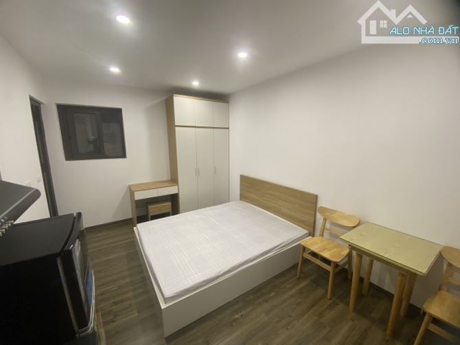 Khai Trương CCMN Tổ 22 Dịch Vọng   30m2 Studio Gác Xép Full Nội Thất Thang Máy Ban Công - 3