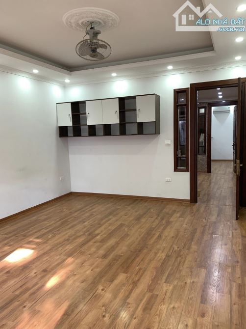 Bán nhà Mặt phố Trần Nguyên Đán KĐT Định Công 80m 6T Thang máy - Kinh doanh VIP: Giá 29 tỷ - 3