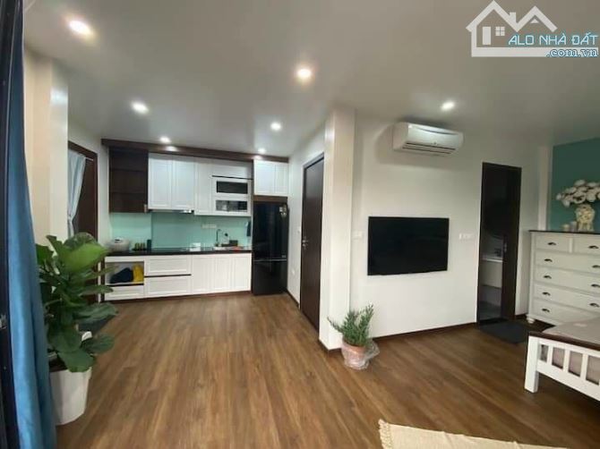 Bán nhà MP Ao Sen, 56m2, 7 tầng, mt 4.4m.  20 tỷ - 4