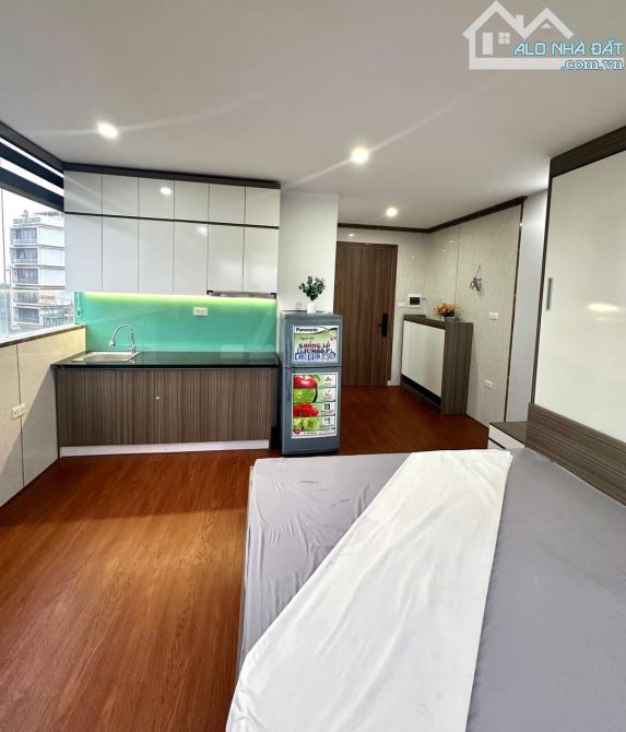 Bán tòa căn hộ DV Phùng Khoang 8 tầng 100m2 MT 5m, Ô tô đỗ cửa - thu hơn 1,5 tỷ/năm 25 ty