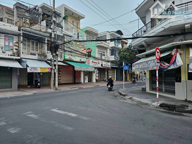 Bán nhà cấp 4 đường Huỳnh Thúc Kháng ngay gần chợ Xóm Mới, Nha Trang. Giá 13tỷ (96,6m2)