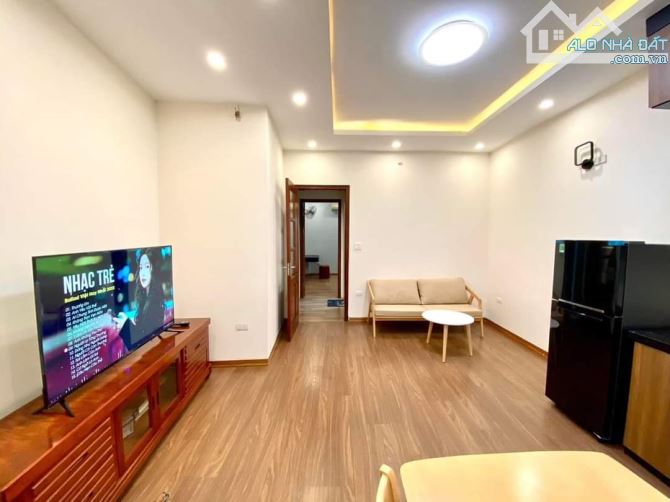 NHÀ PHỐ VĂN CAO 60M2, 5T THANG MÁY - THOÁNG TRƯỚC SAU - VỪA Ở VỪA KD - GẦN HỒ - 1