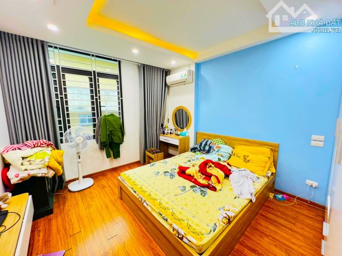 Bán gấp nhà phố Thanh Bình,Cầu Trắng, Mỗ Lao, DT: 33m2 x 5 tầng, full nội thất nhỉnh 5 tỷ - 2