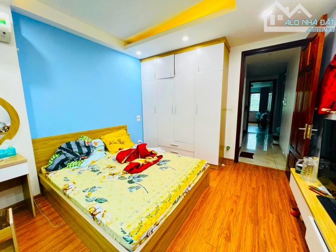Bán gấp nhà phố Thanh Bình,Cầu Trắng, Mỗ Lao, DT: 33m2 x 5 tầng, full nội thất nhỉnh 5 tỷ - 4