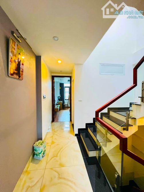 Bán gấp nhà phố Thanh Bình,Cầu Trắng, Mỗ Lao, DT: 33m2 x 5 tầng, full nội thất nhỉnh 5 tỷ - 5