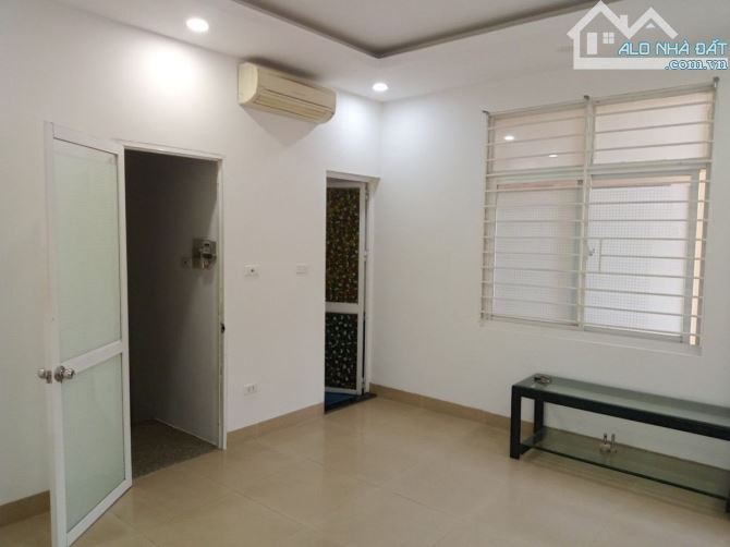 Bán Nhà gần Ô tô đỗ, Láng, dòng tiền, Yên Lãng, Láng Hạ. ĐỐng Đa.DT: 52m2. Giá : 17 Tỷ