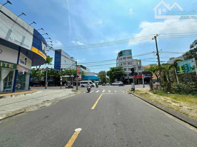 Bán lô đất biệt thự 200m2 ngang 11m kẹp cống đường 7m5 Nguyễn Khoái sát Nguyễn Hữu Thọ đẹp - 1