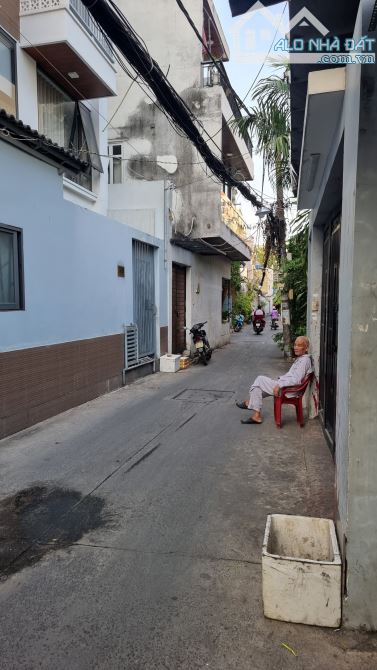 Nhà 2 lầu bề ngang 7.5m, ngay đường Lê Đức Thọ. Giá 5,8 tỷ - 1