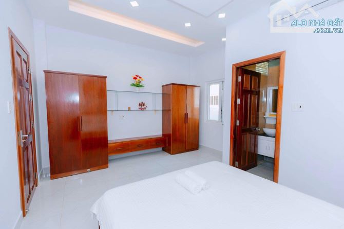 BÁN NHÀ THANG MÁY HẺM 2 OTO PHAN CHU TRINH GẦN BIỂN BÃI SAU VT_5x20m_GIÁ 11TY