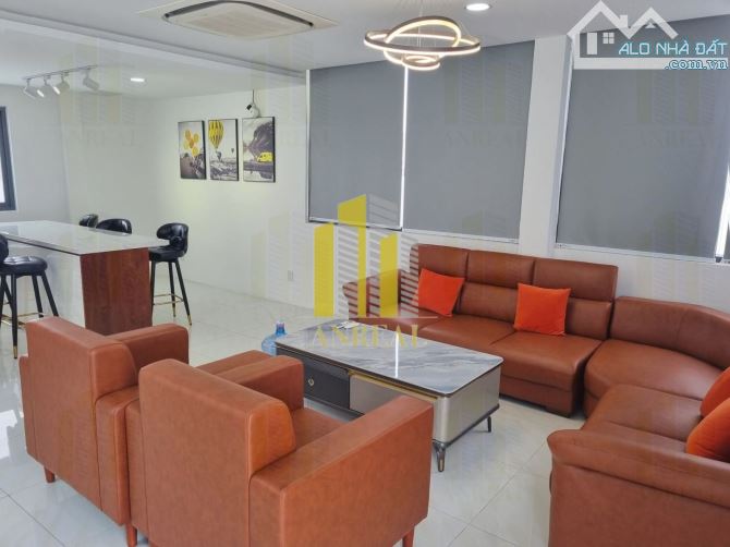 TÒA NHÀ HẦM 5 LẦU, THANG MÁY ĐẦY ĐỦ NỘI THẤT DTSD 1100M2 - 2