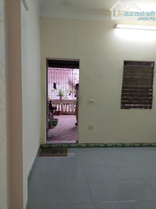 Bán gấp nhà 3 tầng phố Chợ Khâm Thiên, 44m2, MT 4.2m, tiện ích an sinh tốt, giá 6.7 tỷ - 3