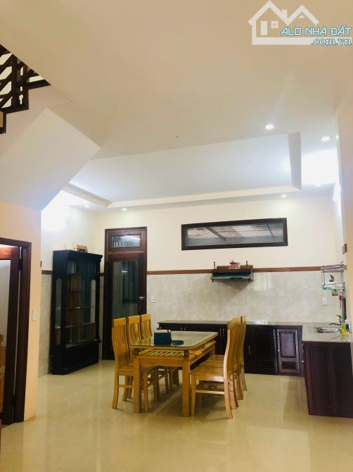 Bán nhà Mặt Tiền Đỗ Bá, sát Biển Mỹ Khê, 4T, doanh thu 240 triệu, 14 tỷ nhỉnh - 4