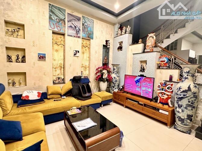 BÁN NHÀ NGUYỄN TRI PHƯƠNG - LÔ GÓC - 80M2 - 3 TẦNG - MT: 5,2M - GẦN BV HOÀN MỸ - 6,x TỶ - 6