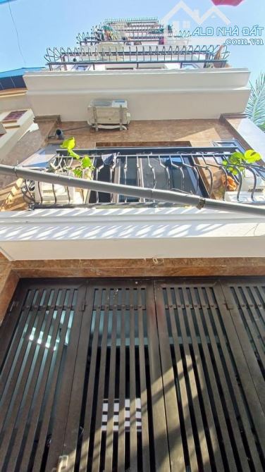 Cần Bán Siêu Phẩm cho thuê trọ tại Triều Khúc– Hà Nội (30tỷ*200m2) Doanh thu