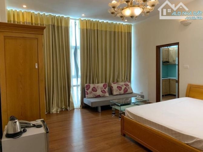 Bán gấp nhà ngõ 81 Linh Lang, Ba Đình, ô tô tránh, kinh doanh, giá 33 tỷ - 1