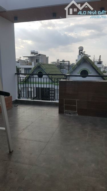Nhà Full Nội Thất🌸Hẻm Xe hơi Nguyễn Văn Lượng p10🌸4x17m 4 Lầu 5pn 6wc🌸26 triệu - 16