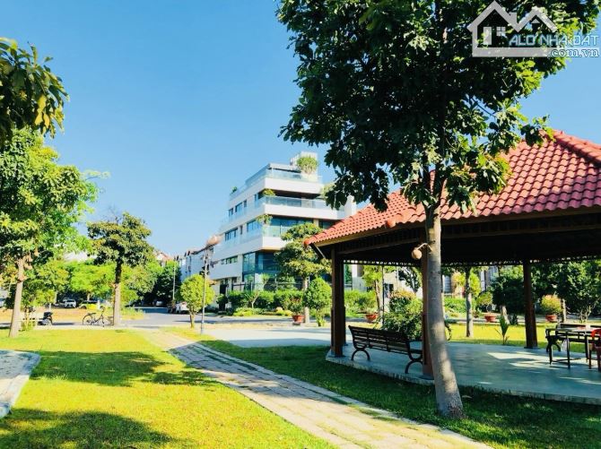 Bán Nhà Khu Compound Đường Trần Não,Quận 2 DT:163m2 (Hầm 3 Tầng) Gần Sông Sài Gòn - 2