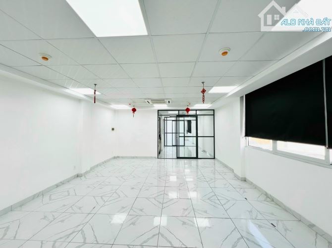 Cho Thuê Văn Phòng Đường Điện Biên Phủ, Bình Thạnh. DT 100m2 - 24 triệu/ tháng - 2