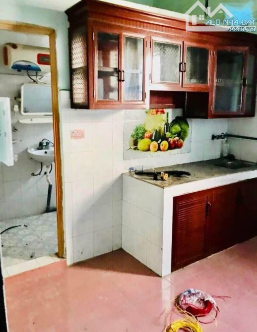 Bán nhà khu phân lô bàn cờ Cty 120 Dt 46m2 Mt 4m Ngõ 3,5m Giá 3,5 tỷ - 4