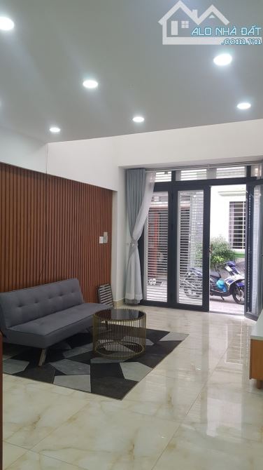 Nhà Full Nội Thất🌸Hẻm Xe hơi Nguyễn Văn Lượng p10🌸4x17m 4 Lầu 5pn 6wc🌸26 triệu - 6