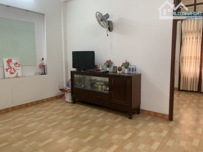 Bán nhà 3 tầng kiên cố mặt tiền Lê Trung Đình, 250m2 Sàn, công năng đầy đủ - 6
