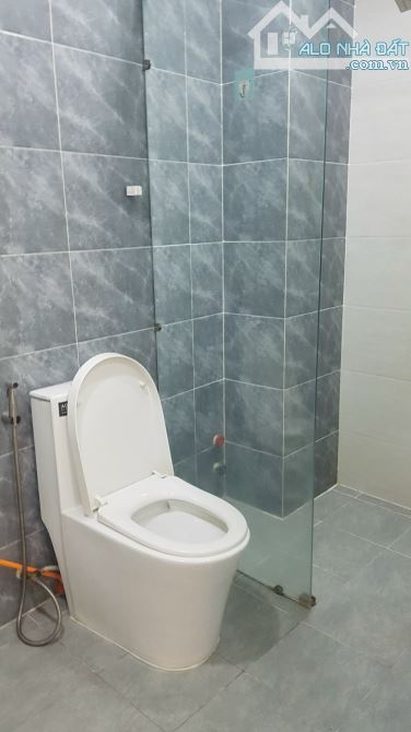 Nhà Full Nội Thất🌸Hẻm Xe hơi Nguyễn Văn Lượng p10🌸4x17m 4 Lầu 5pn 6wc🌸26 triệu - 9