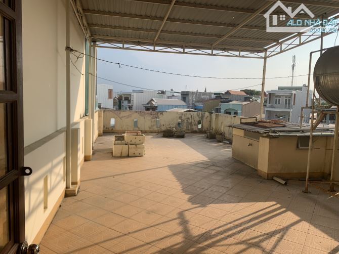 Bán nhà 3 tầng kiên cố mặt tiền Lê Trung Đình, 250m2 Sàn, công năng đầy đủ - 9