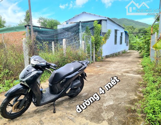 "Bán đất Phước Hạ, Phước Đồng, Nha Trang, cách đường Bình Hòa 40m, cách đại lộ 5t