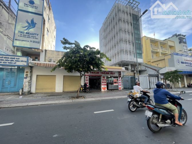 Giảm sâu góc 2 Mặt tiền Đinh Tiên Hoàng, Dakao. Q.1-DT: 15x35m CTXD Hầm 12 tầng Giá 110 tỷ